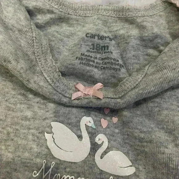 Carter’s Girls Onesie 3 piece Set - Picture 8 of 8